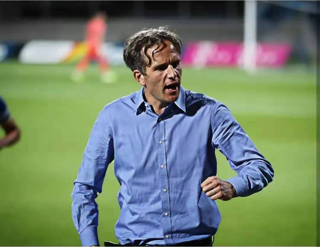 
不是斯托伊科维奇也不是图拔 富力新帅会是这位天津球迷的老熟人吗？【十大外围足球平台app】(图14)